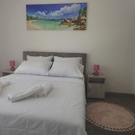 Apartament Mehmeti Ülgün Dış mekan fotoğraf