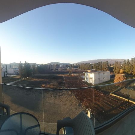 Apartament Mehmeti Ülgün Dış mekan fotoğraf